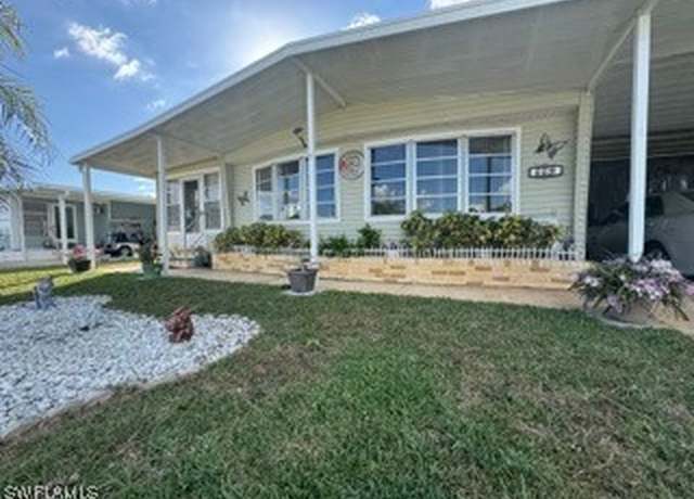 Property at 559 Peace Lake Ct, North Fort Myers, FL 33917, 2 beds, 2 baths