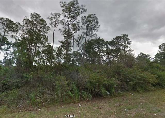 Property at 2110 Winnetka Dr, Lehigh Acres, FL 33972