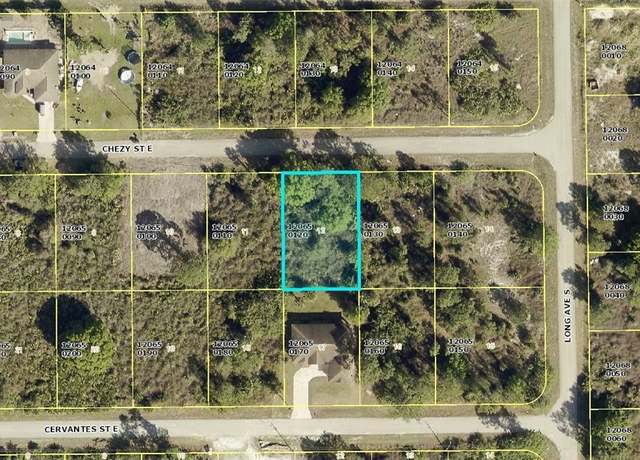 Property at 870 Chezy St E, Lehigh Acres, FL 33974
