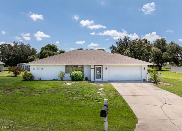 Property at 1821 Pine Wood Ct, Fort Myers, FL 33905, 3 beds, 2 baths