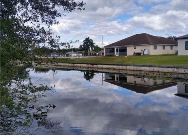 Property at 400 NW 9th St, Cape Coral, FL 33993
