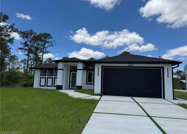 Property at 1010 Euclid Ave, Lehigh Acres, FL 33972, 3 beds, 2 baths
