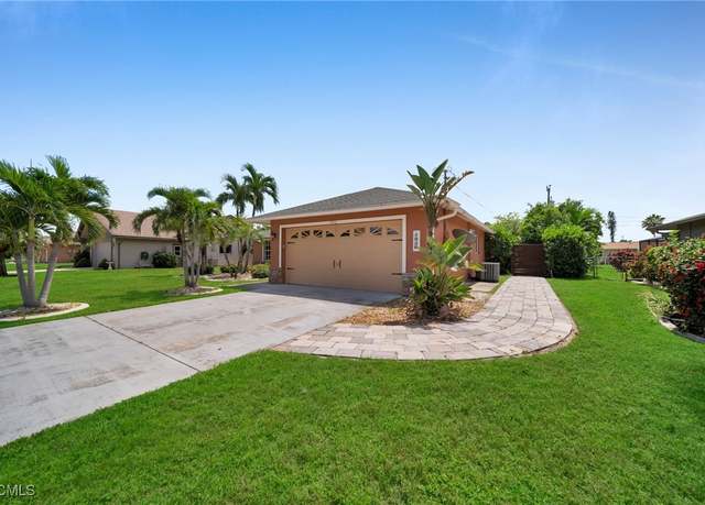 Property at 1930 SE 8th St, Cape Coral, FL 33990, 3 beds, 2 baths
