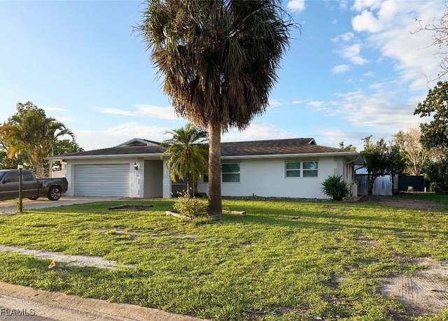 Property at 1407 Alwynne Dr, Lehigh Acres, FL 33936, 3 beds, 2 baths