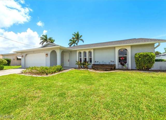 Property at 1316 SE 29th St, Cape Coral, FL 33904, 3 beds, 2 baths