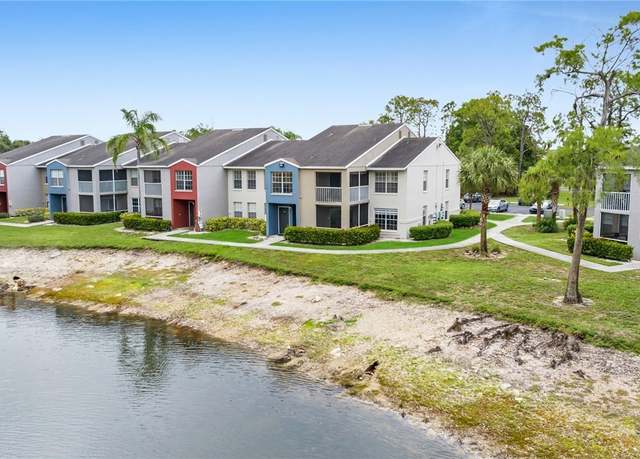 Property at 108 Santa Clara Dr #9, Naples, FL 34104, 2 beds, 2 baths