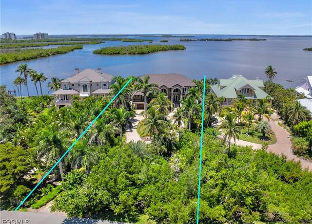 Property at 14761 Jonathan Harbour Dr, Fort Myers, FL 33908, 4 beds, 4.5 baths