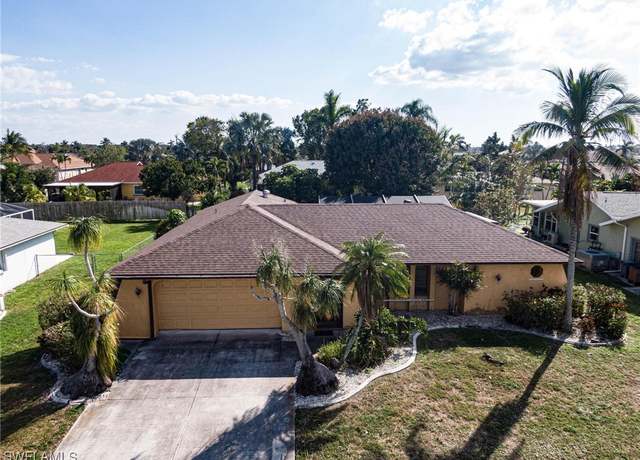 Property at 1728 SE 12th St, Cape Coral, FL 33990, 3 beds, 2 baths