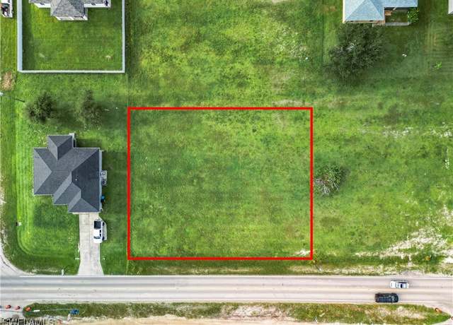 Property at 528 Diplomat Pkwy E, Cape Coral, FL 33909