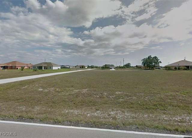 Property at 500 Kismet Pkwy W, Cape Coral, FL 33993