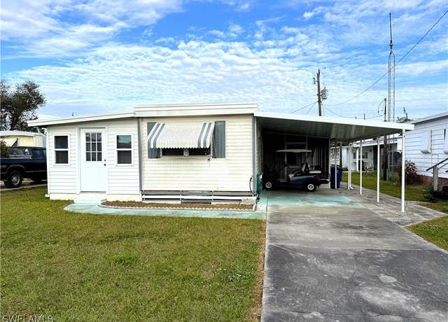 Property at 115 Gaslight Ave, North Fort Myers, FL 33917, 2 beds, 2 baths