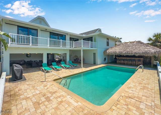 Property at 252 N Barfield Dr, Marco Island, FL 34145, 3 beds, 2 baths
