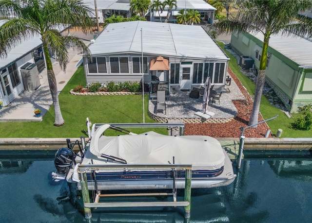 Property at 5553 Sir Walter Way, North Fort Myers, FL 33917, 2 beds, 2 baths