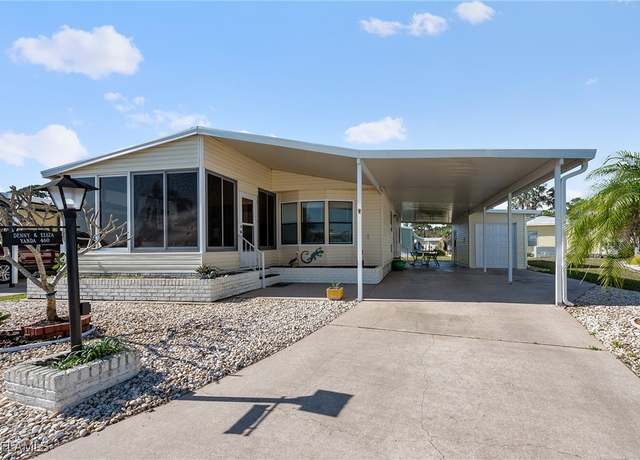 Property at 460 Nicklaus Blvd, North Fort Myers, FL 33903, 2 beds, 2 baths