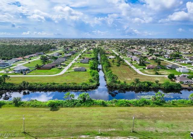 Property at 1828 NW 27th St, Cape Coral, FL 33993
