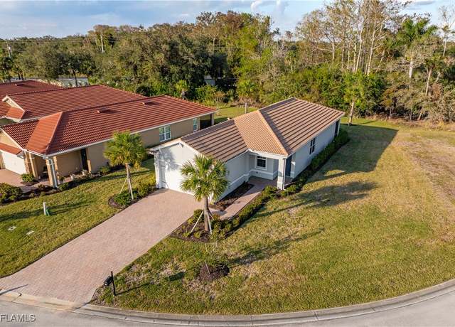 Property at 2017 Summersweet Dr, Alva, FL 33920, 2 beds, 2 baths