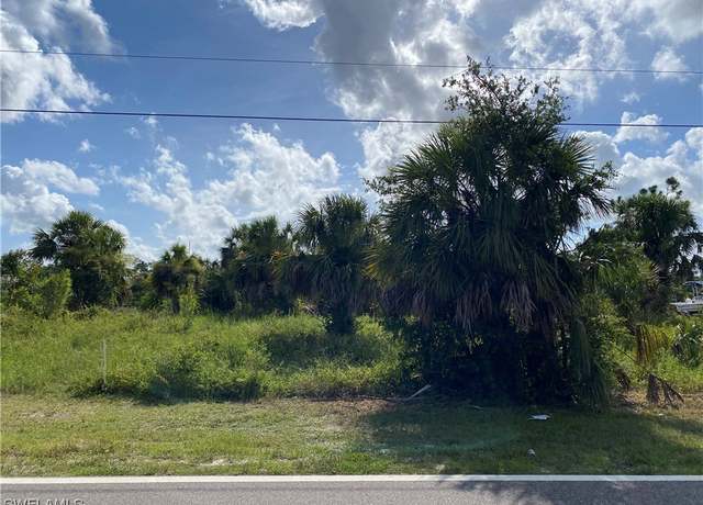 Property at 1985 Cedarwood St, Port Charlotte, FL 33948