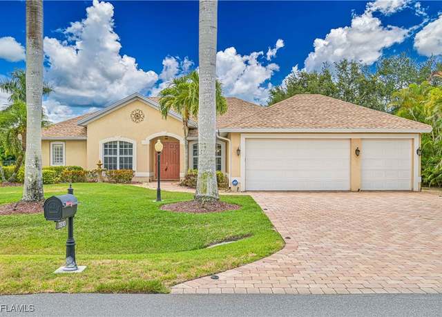Property at 7810 Twin Eagle Ln, Fort Myers, FL 33912, 3 beds, 2 baths