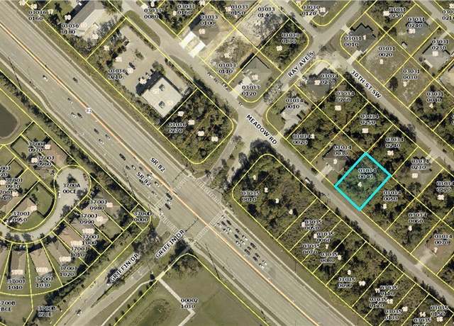 Property at 613/615 Meadow Rd, Lehigh Acres, FL 33973