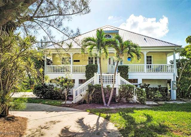Property at 3366 Barra Cir, Sanibel, FL 33957, 3 beds, 2.5 baths
