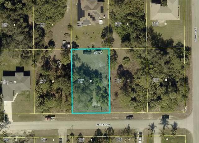 Property at 3804 38th St SW, Lehigh Acres, FL 33976