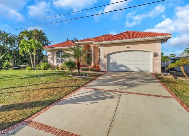 Property at 1298 Thompson St, North Fort Myers, FL 33903, 3 beds, 2 baths
