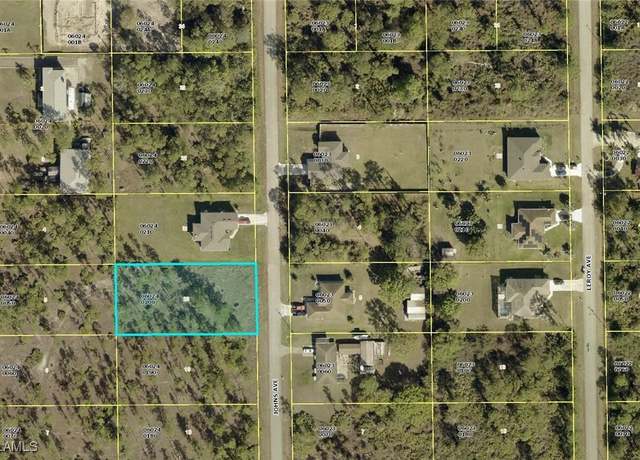 Property at 915 Johns Ave, Lehigh Acres, FL 33972