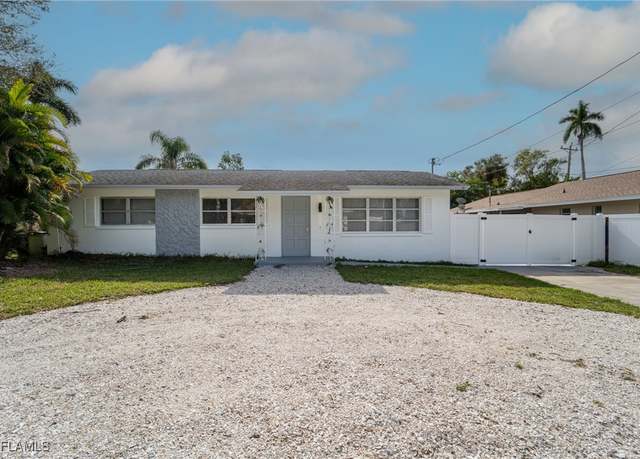 Property at 60 Cardinal Dr, North Fort Myers, FL 33917, 4 beds, 3 baths