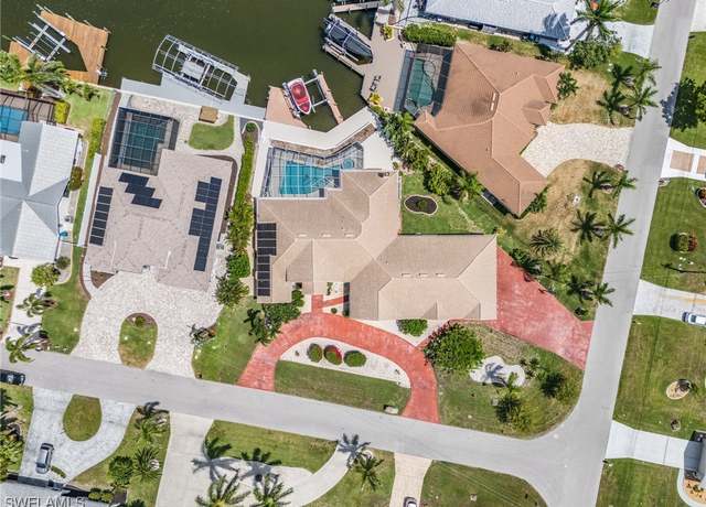 Property at 1207 SW 52nd Ter, Cape Coral, FL 33914, 4 beds, 4 baths