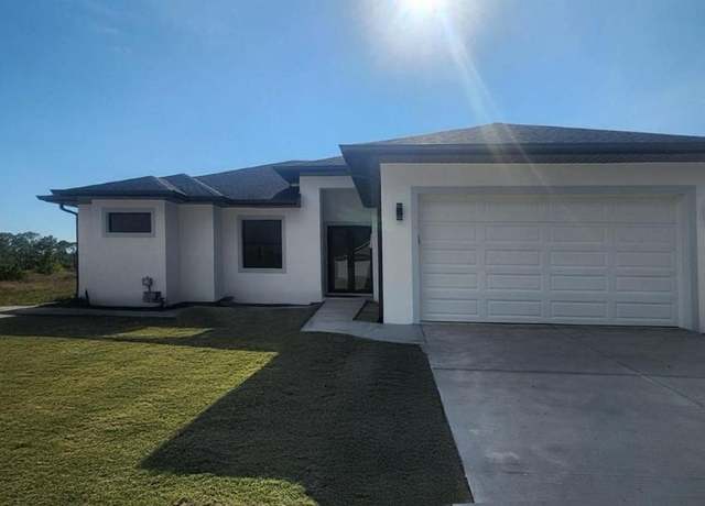 Property at 1024 Halby Ave S, Lehigh Acres, FL 33974, 3 beds, 2 baths