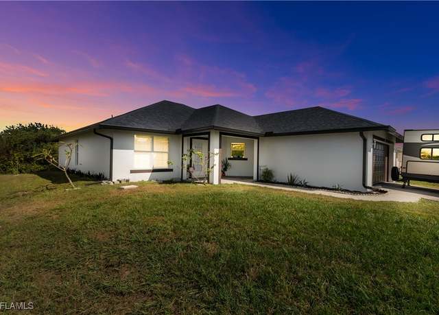 Property at 2918 12th St SW, Lehigh Acres, FL 33976, 3 beds, 2 baths