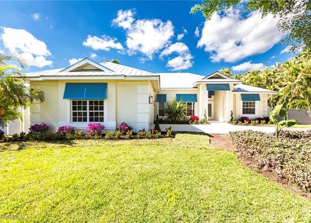 Property at 120 Riverview Rd, Fort Myers, FL 33905, 3 beds, 2 baths