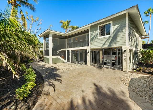 Property at 734 Pyrula Ave, Sanibel, FL 33957, 3 beds, 2.5 baths