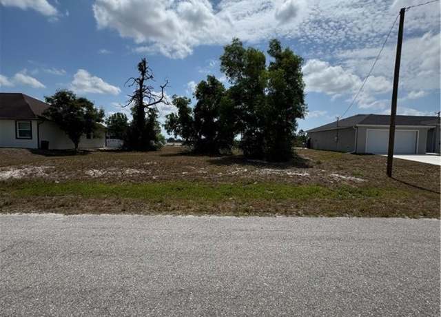 Property at 3015 NW 16th Pl, Cape Coral, FL 33993