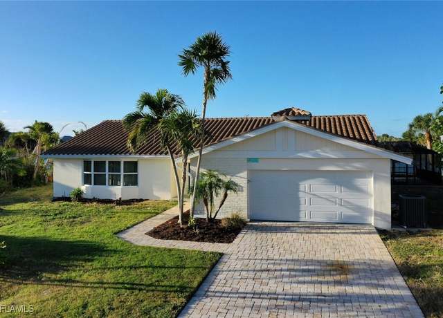 Property at 421 Lake Murex Cir, Sanibel, FL 33957, 3 beds, 2 baths