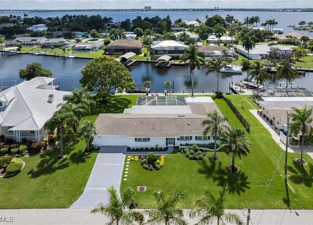 Property at 5333 Malibu Ct, Cape Coral, FL 33904, 3 beds, 3.5 baths