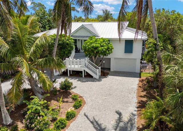 Property at 1062 S Yachtsman Dr, Sanibel, FL 33957, 3 beds, 3 baths