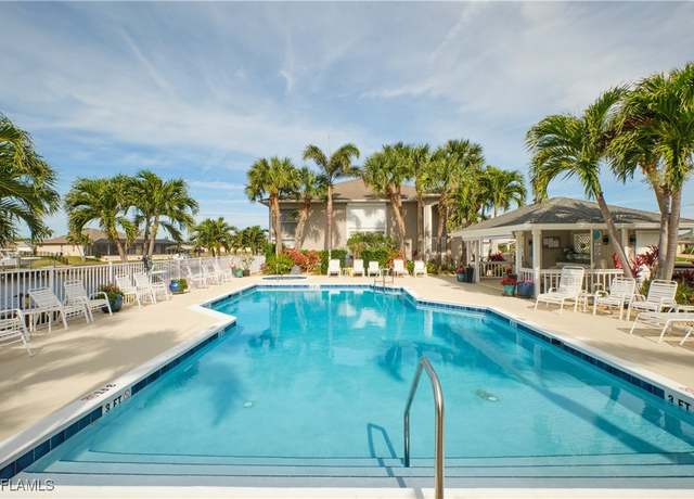 Property at 4634 SW 12th Pl #115, Cape Coral, FL 33914, 3 beds, 2 baths