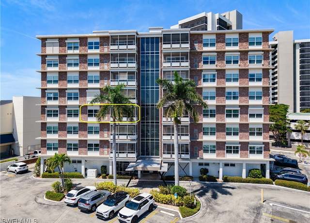 Property at 2350 W First St #403, Fort Myers, FL 33901, 1 bed, 1 bath