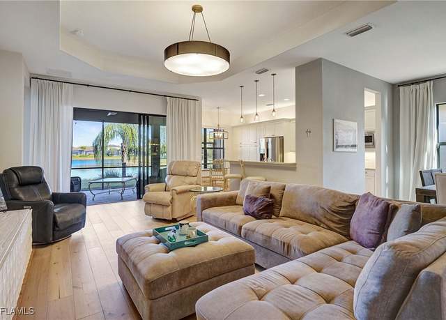 Property at 11721 Stonecreek Cir, Fort Myers, FL 33913, 3 beds, 3 baths