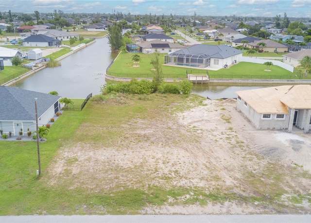 Property at 421 SW 23rd Ter, Cape Coral, FL 33991