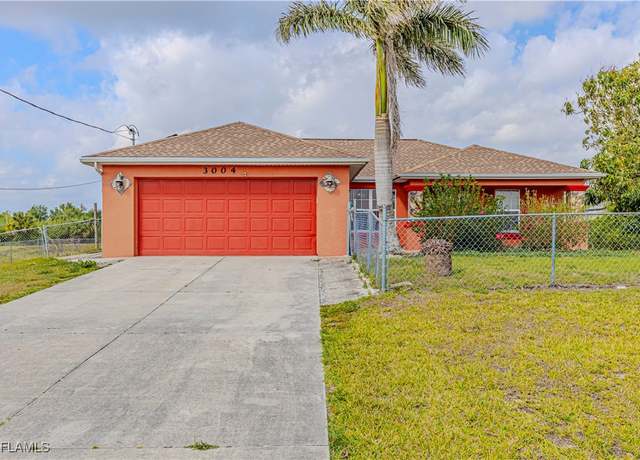 Property at 3004 Sunshine Blvd S, Lehigh Acres, FL 33976, 3 beds, 2 baths
