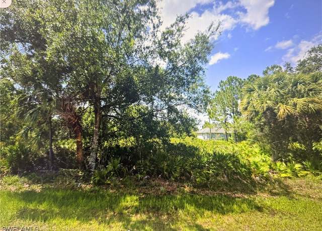 Property at 22110 Sherry Ave, Port Charlotte, FL 33954