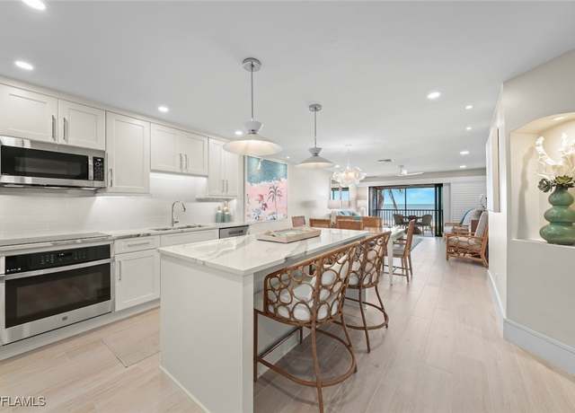 Property at 1795 Middle Gulf Dr #302, Sanibel, FL 33957, 3 beds, 2 baths