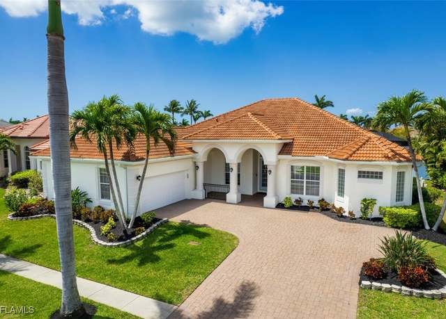 Property at 15551 Catalpa Cove Dr, Fort Myers, FL 33908, 4 beds, 3.5 baths