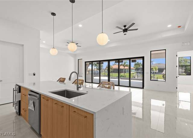 Property at 2596 Surfside Blvd, Cape Coral, FL 33914, 4 beds, 4 baths