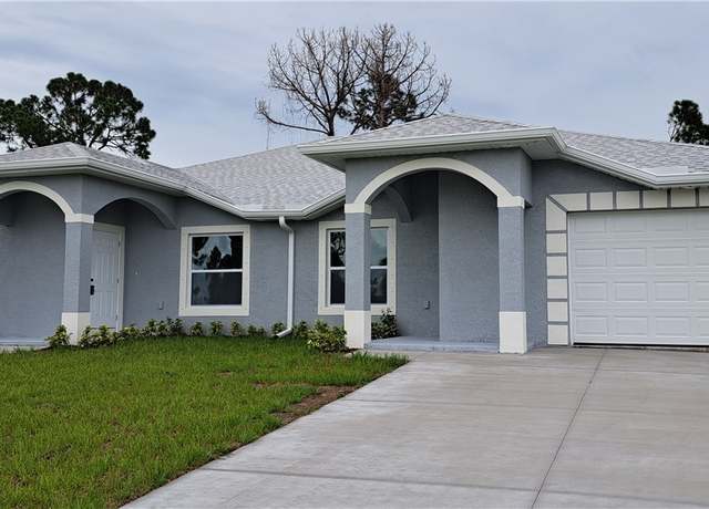 Property at 4636 Golfview Blvd, Lehigh Acres, FL 33973, 6 beds, 4 baths