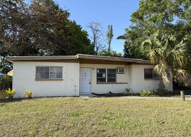 Property at 1308 Brookhill Dr, Fort Myers, FL 33916, 3 beds, 2 baths