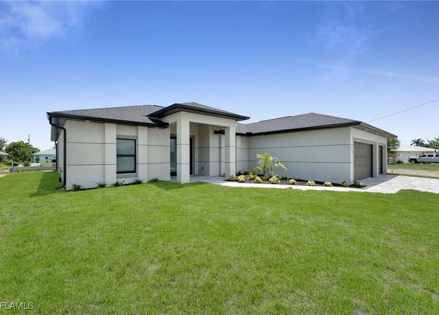 Property at 2110 NE 2nd St, Cape Coral, FL 33909, 3 beds, 2 baths