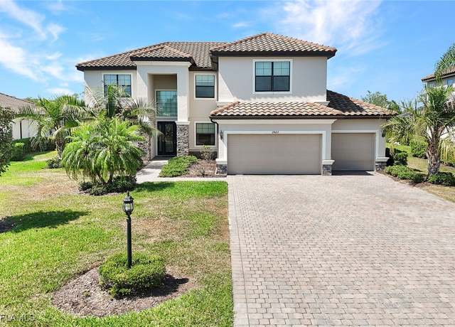 Property at 17422 Elkgrove Ln, Estero, FL 33928, 5 beds, 3 baths
